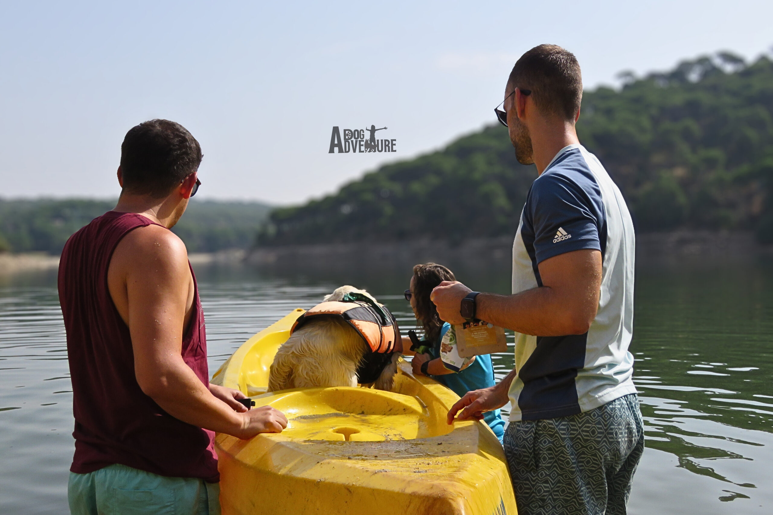 Kayak con perro en las Hoces del Duratón Segovia — Expedición Nivel III — Dog Adventure