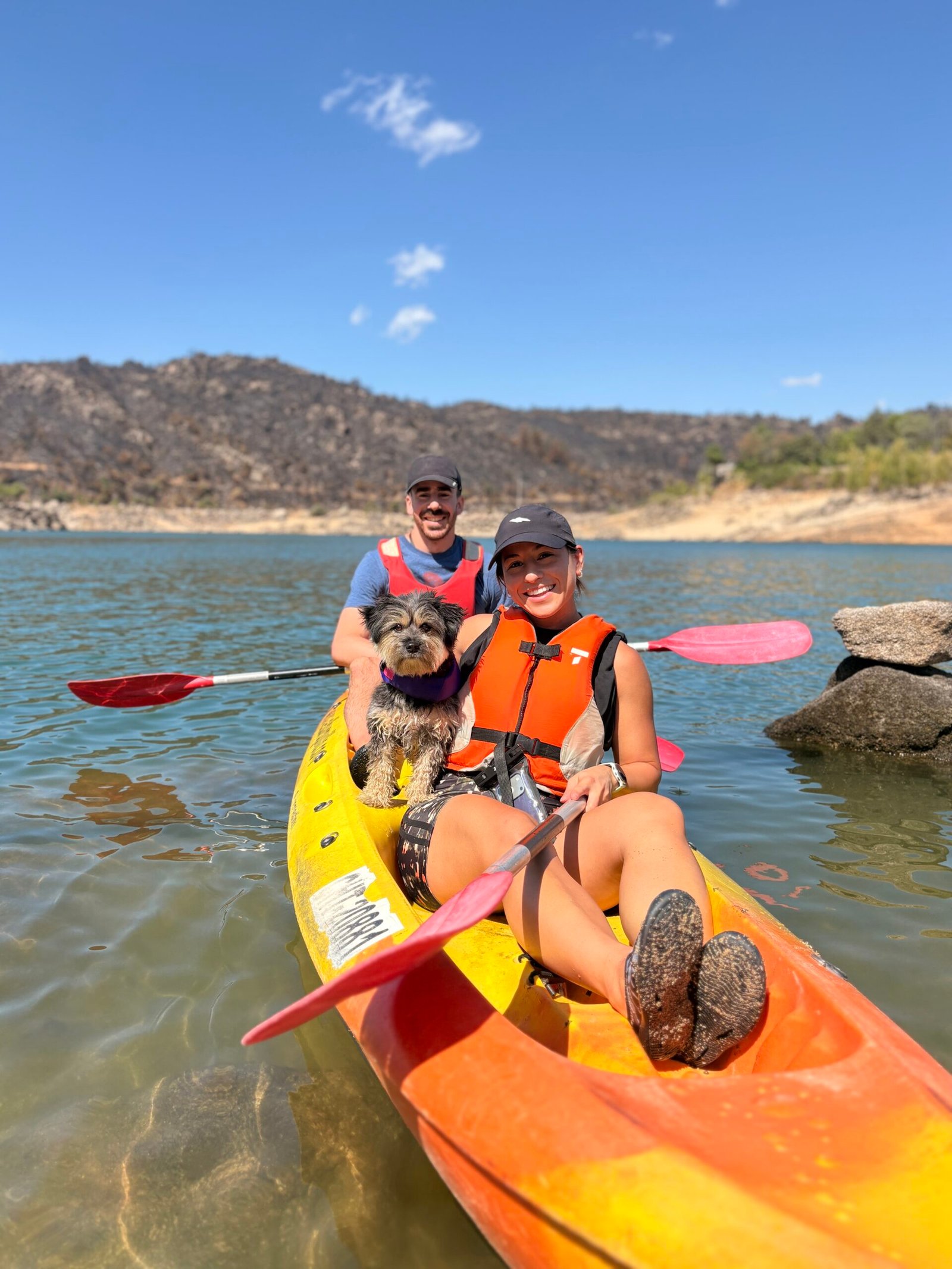 Embalse del Burguillo El Tiemblo Ávila — kayak con perro — Dog Adventure®